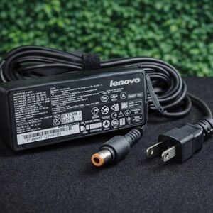 Genuine Lenovo 65W Laptop Charger – Round Tip